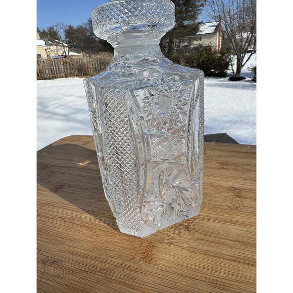 Antique American Brilliant Cut Glass Crystal Decanter & Stopper - Heavy 9.25\